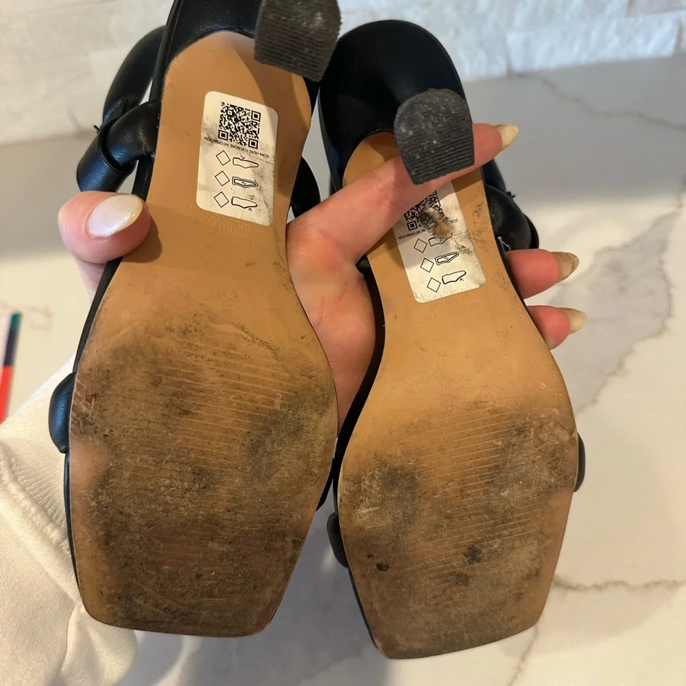 Leather padded slingback heels - Picture 7 of 7